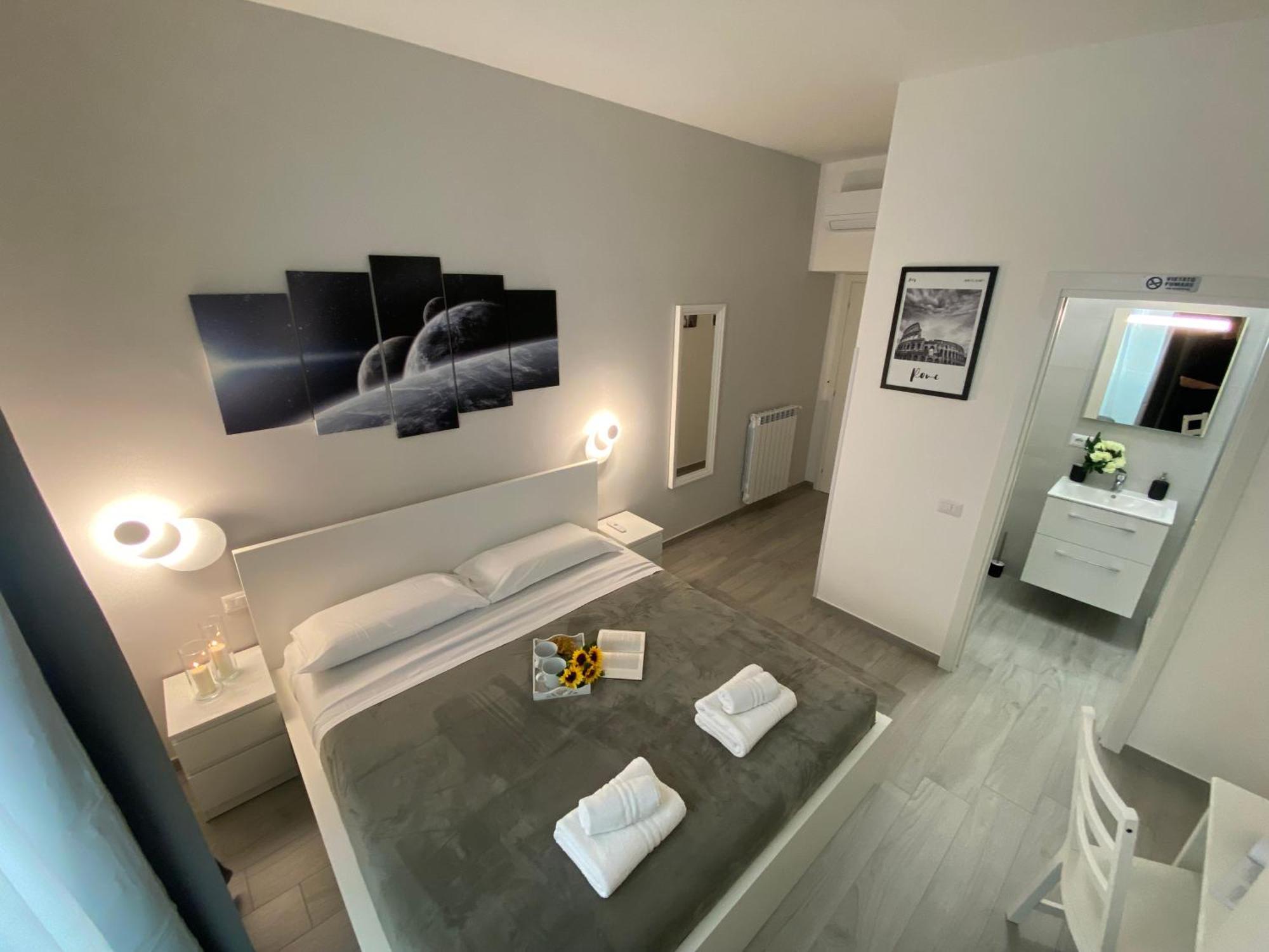 Roma Centro Softrooms Guest House Affittacamere Eksteriør bilde