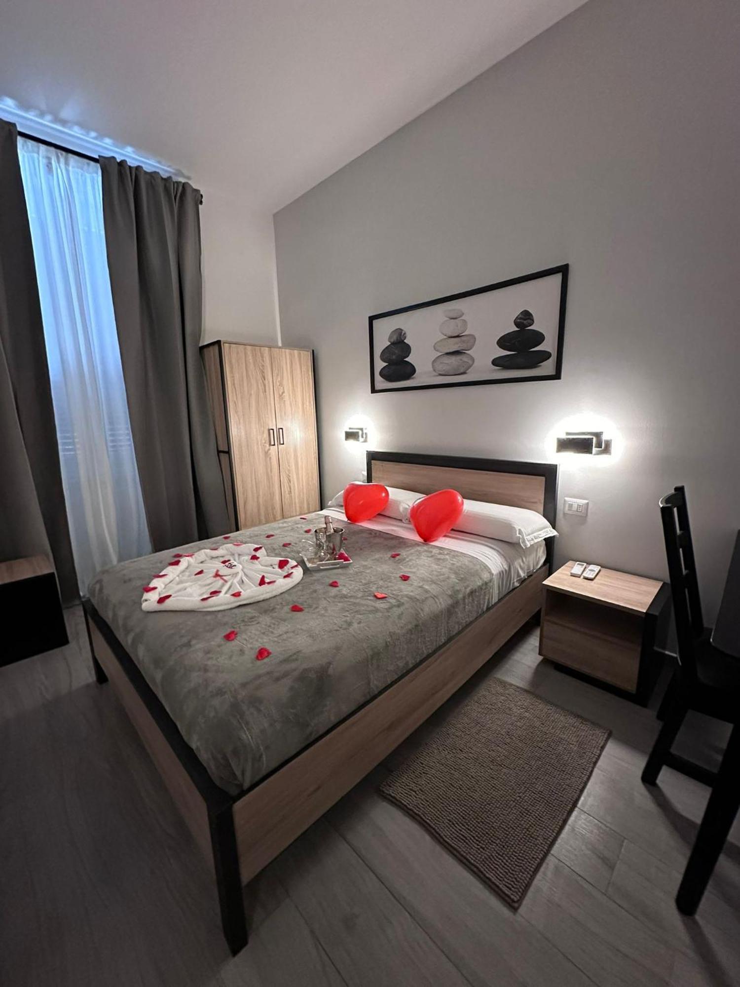 Roma Centro Softrooms Guest House Affittacamere Eksteriør bilde